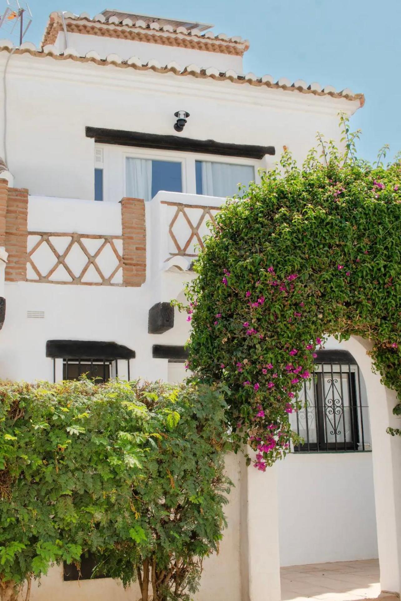 Mijas Costa - Beachside Apartment-B Sitio de Calahonda Εξωτερικό φωτογραφία