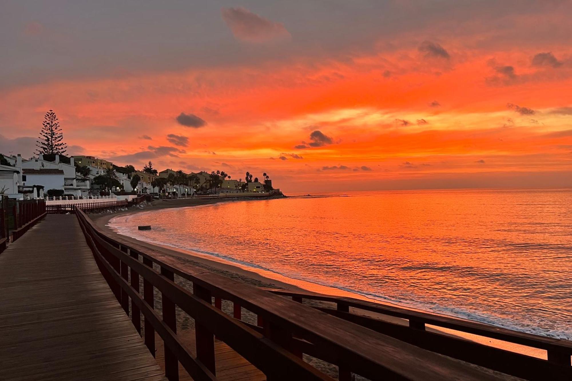 Mijas Costa - Beachside Apartment-B Sitio de Calahonda Εξωτερικό φωτογραφία